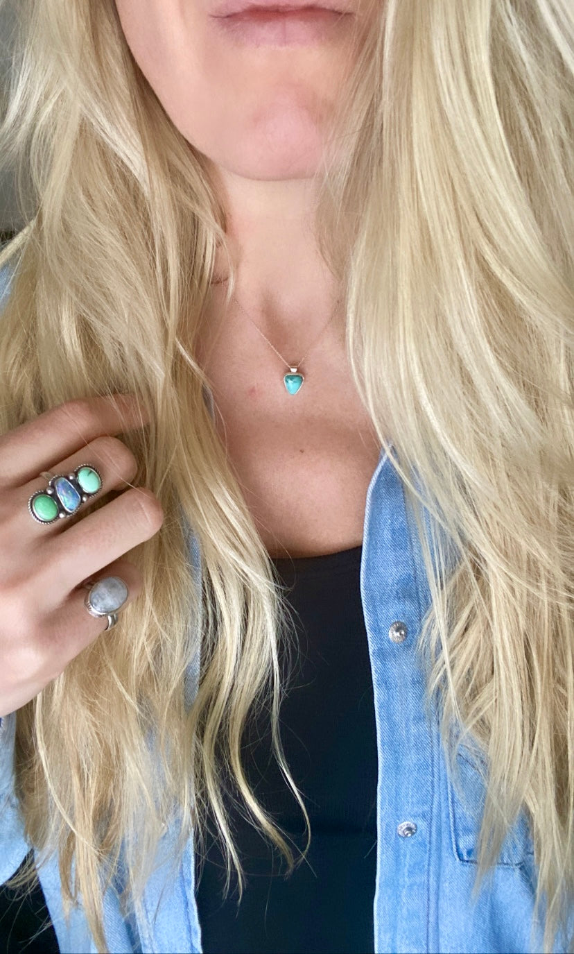 Campitos Turquoise Shortie Necklace